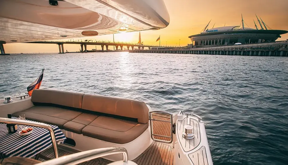 Яхта Princess 58