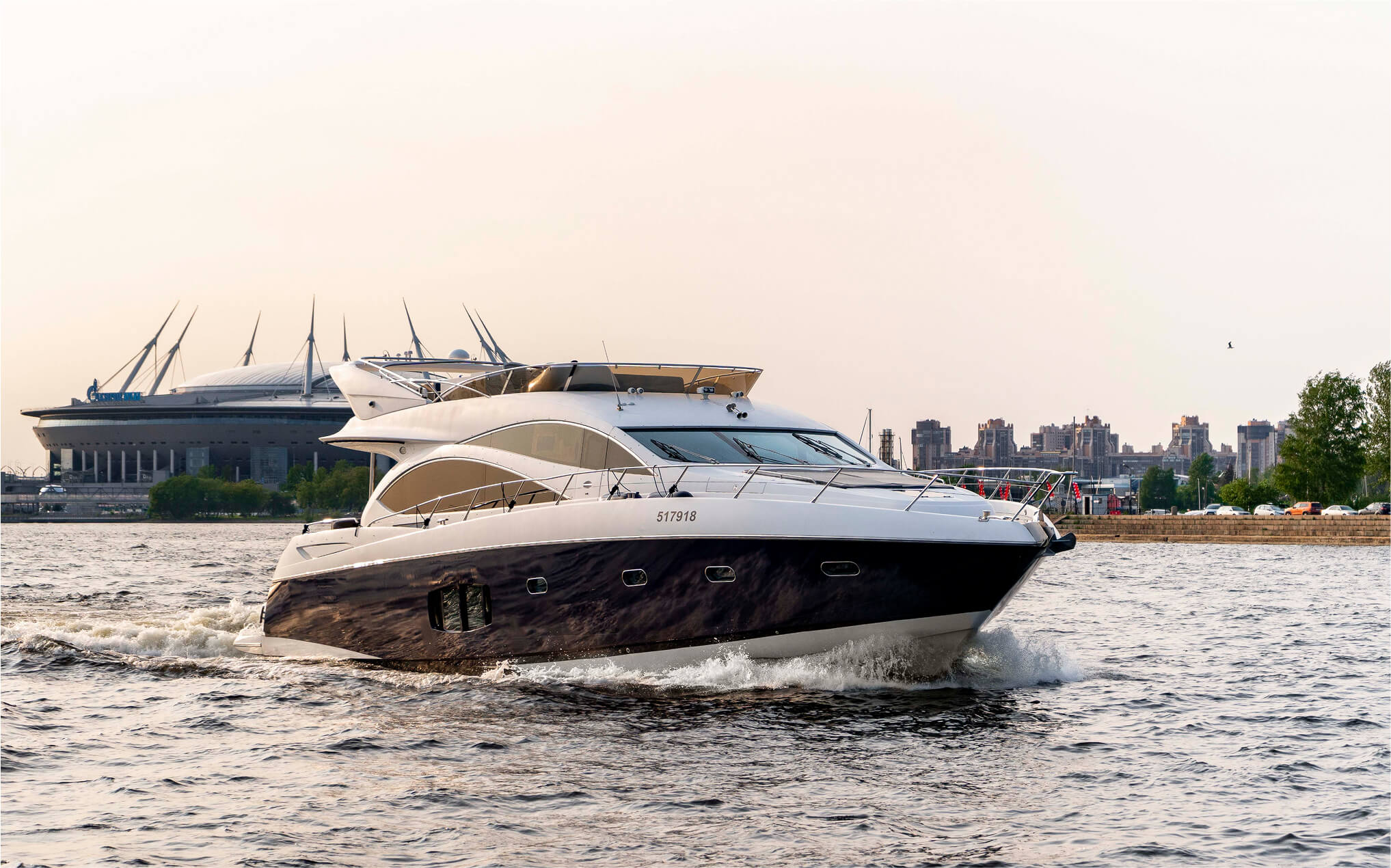 Яхта Sunseeker 70 Pallada