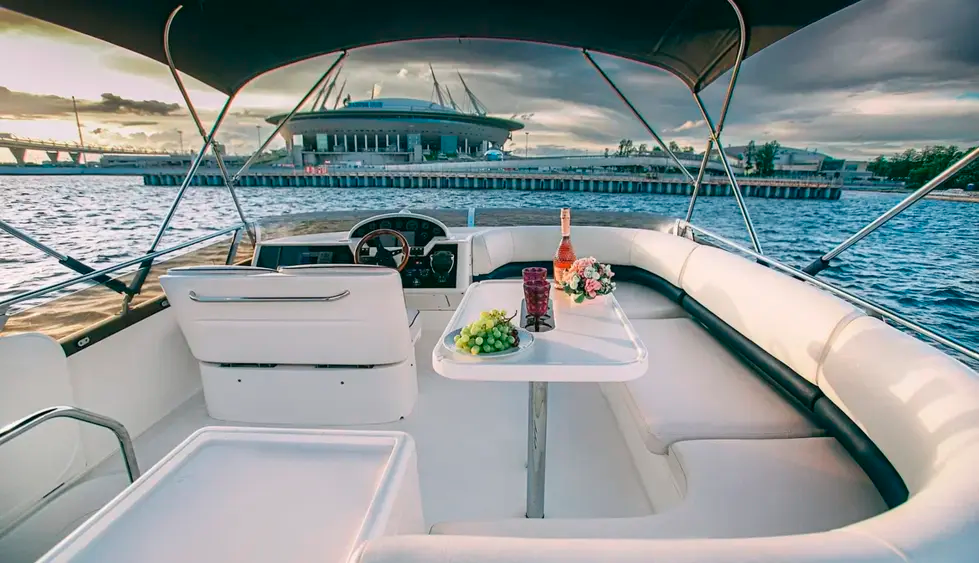 Яхта Princess 50