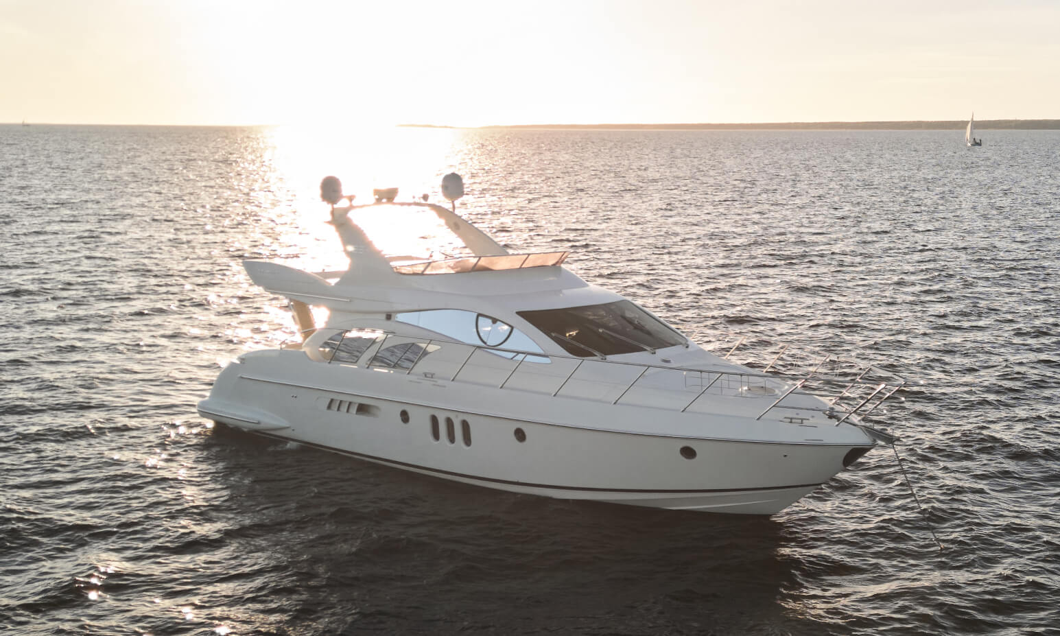Яхта Azimut 55