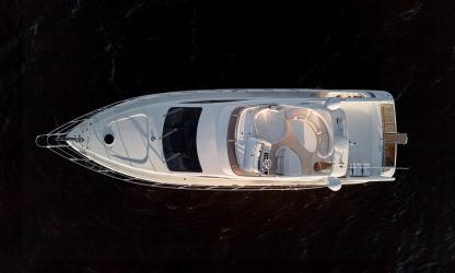 Яхта Azimut 55