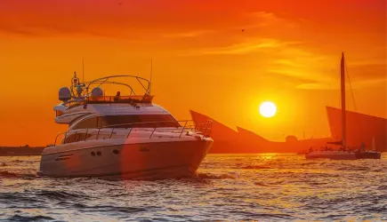 Яхта Princess 57