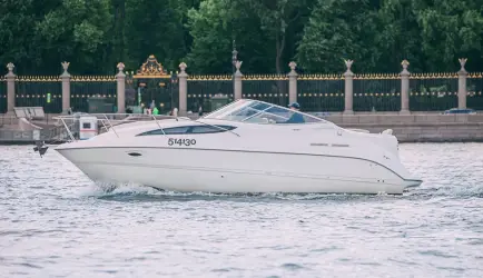 Катер Катер Mystic
