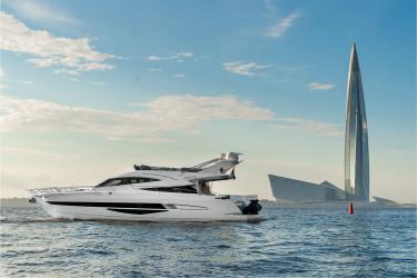 Яхта Galeon 640 Fly