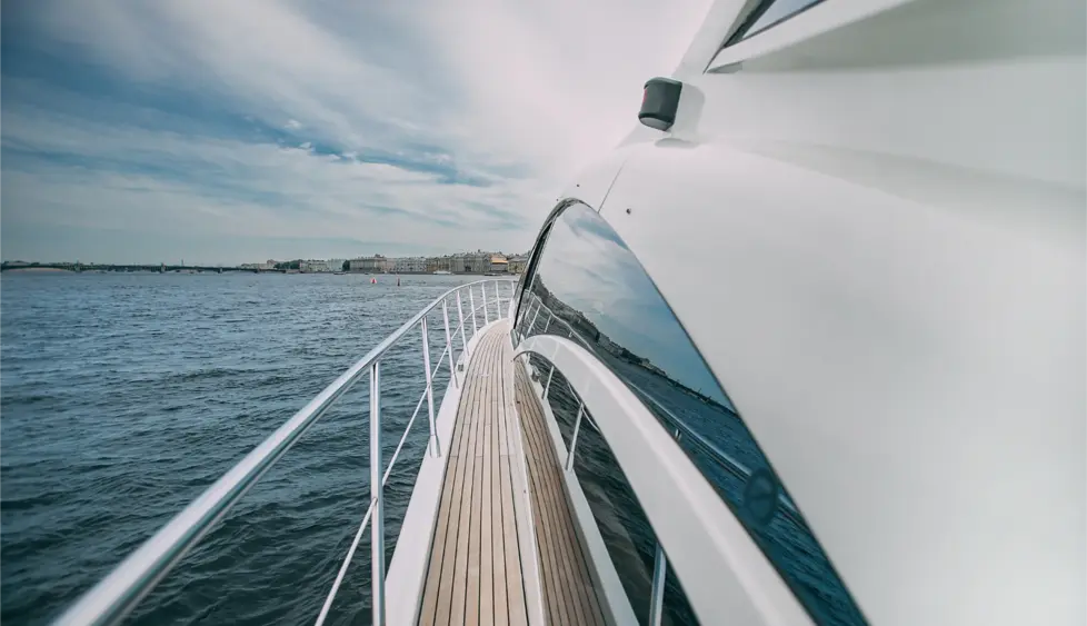Яхта Azimut 62S
