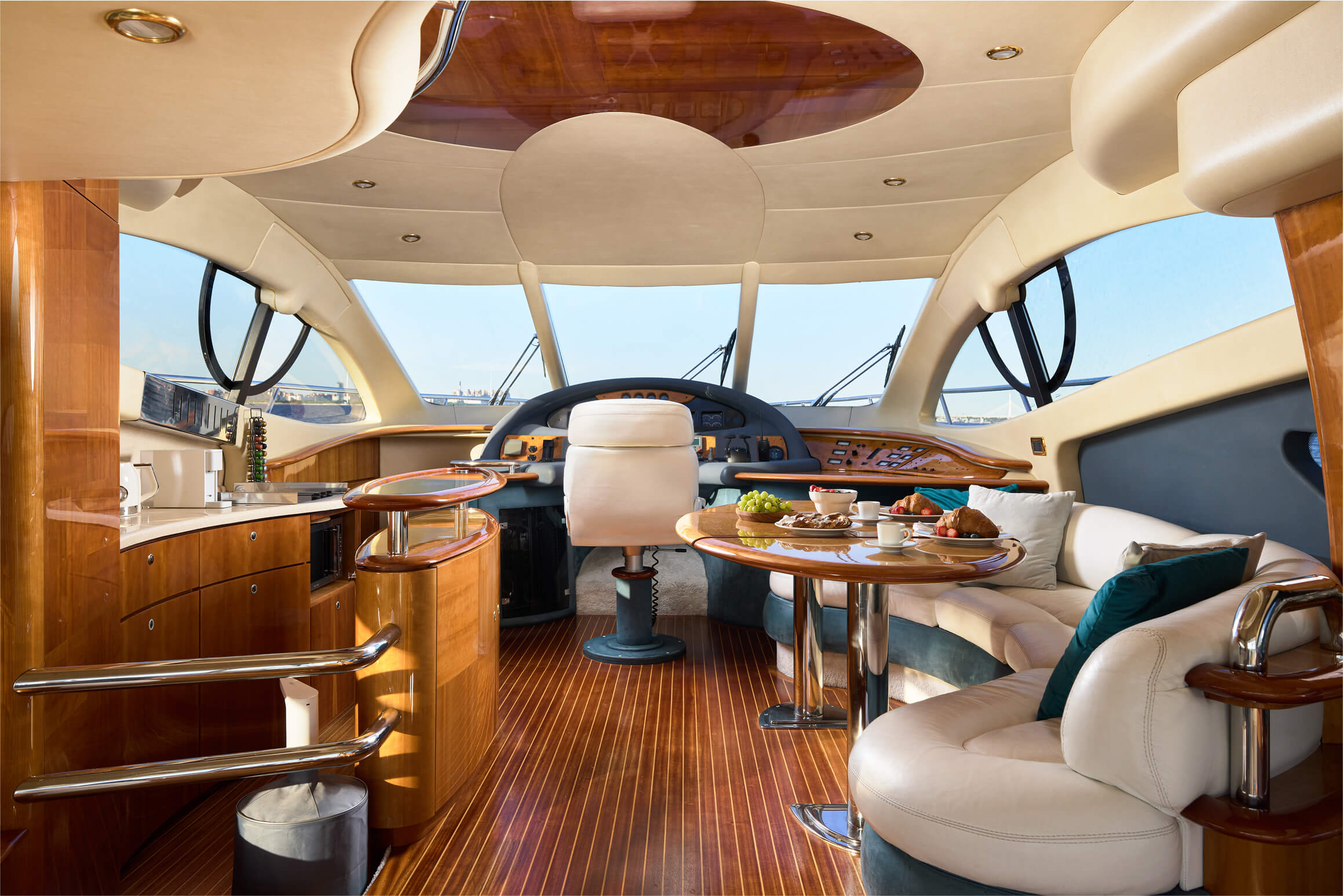 Яхта Azimut 55